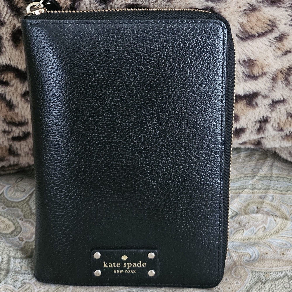Kate Spade Black Leather Wallet/planner